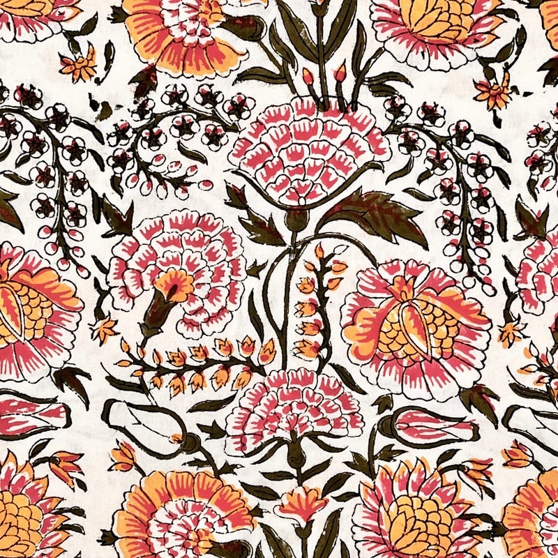 Romy - פיית השולחן