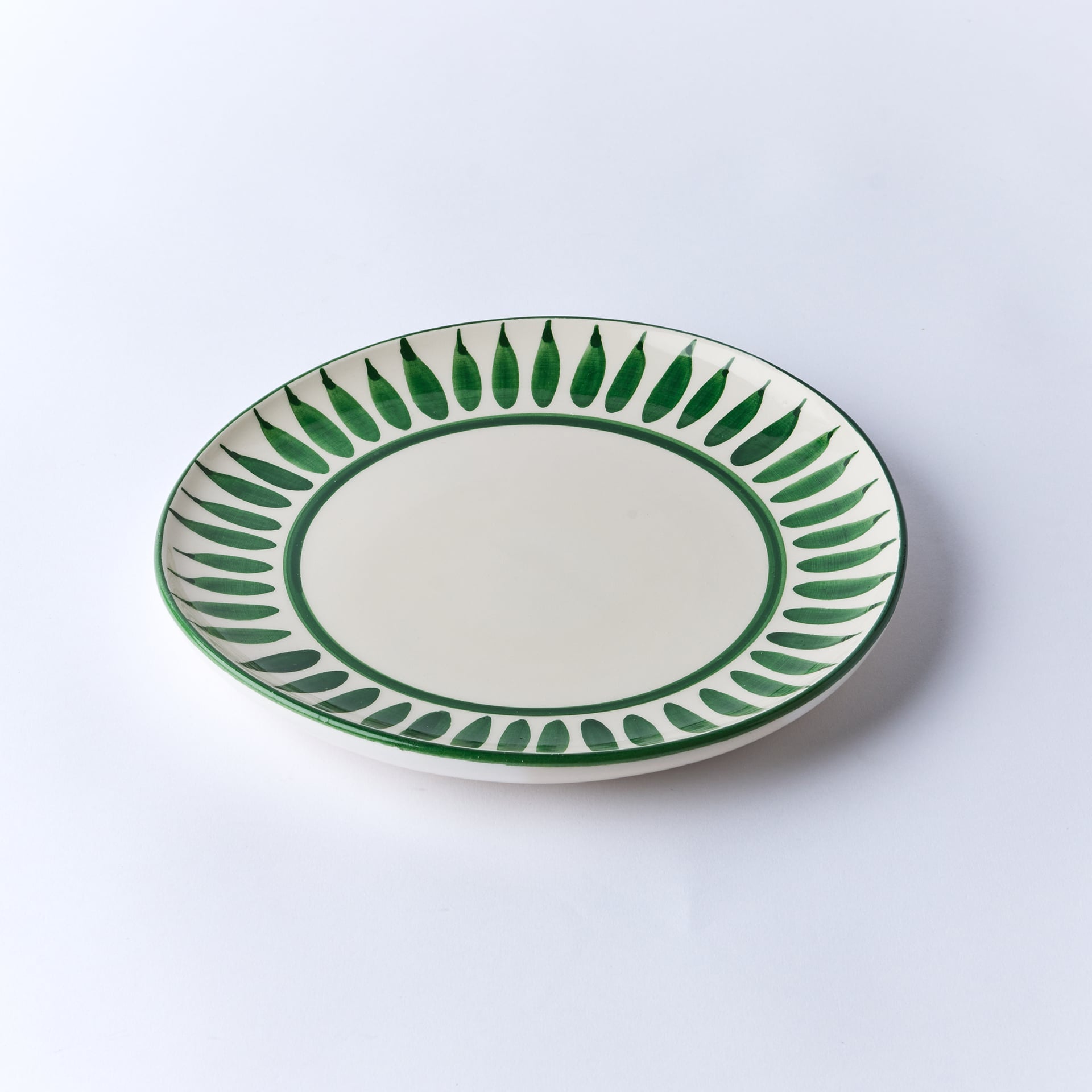 צלחת מנה ראשונה פלייר ירוק כהה - פיית השולחן