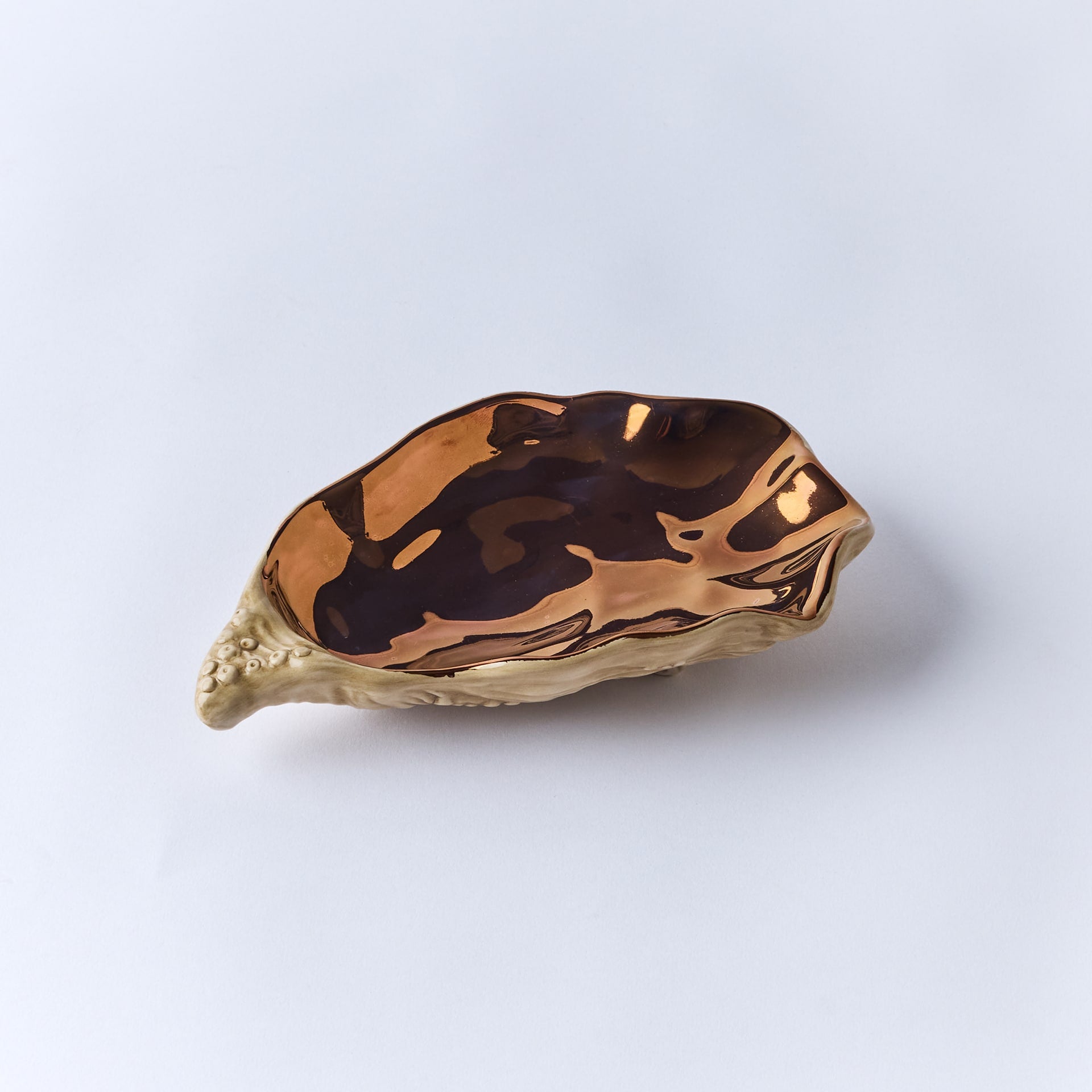 צלחת Small Oyster Serving -Bronze - פיית השולחן