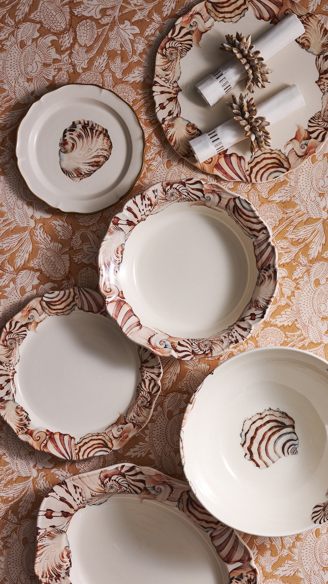 פלטות הגשה Taormina Shell Wreath - פיית השולחן