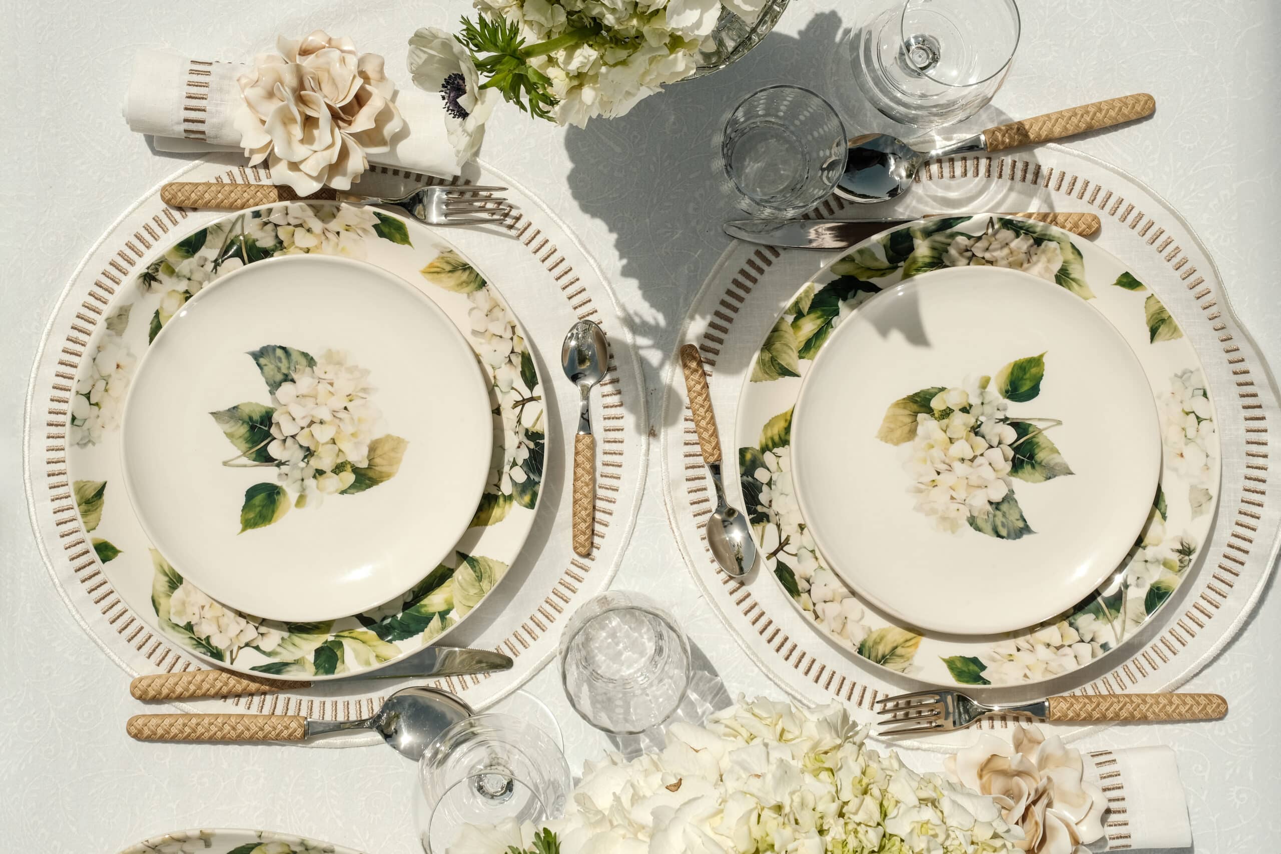 צלחת מנה ראשונה Hydrangea - פיית השולחן