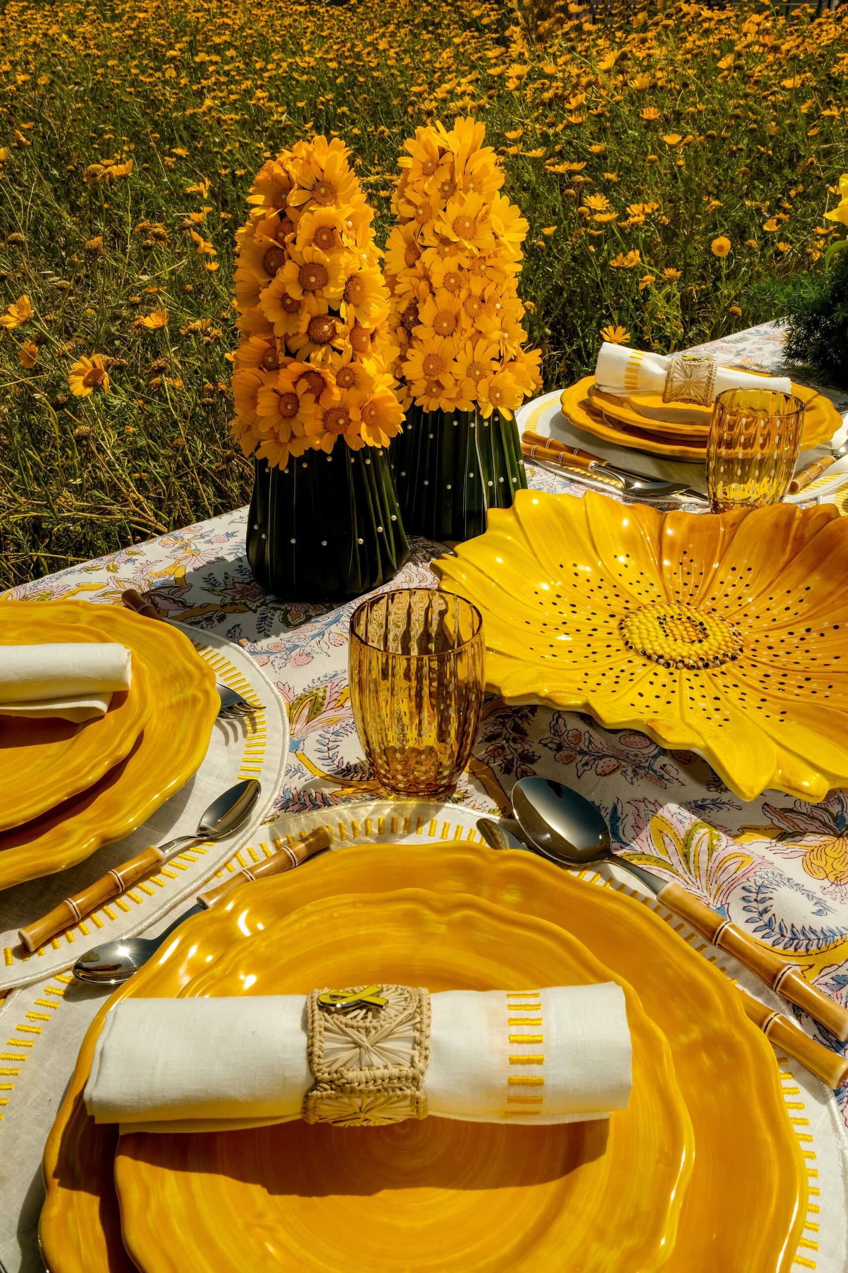 פלטת הגשה צהוב Flora Serving - פיית השולחן