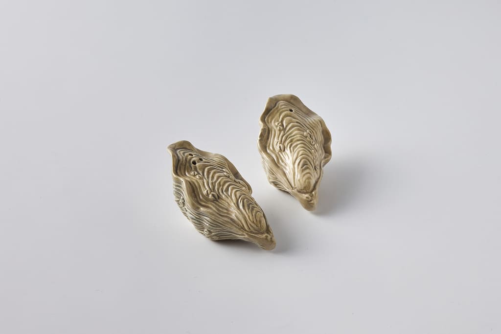 מלח ופלפל Oyster - פיית השולחן