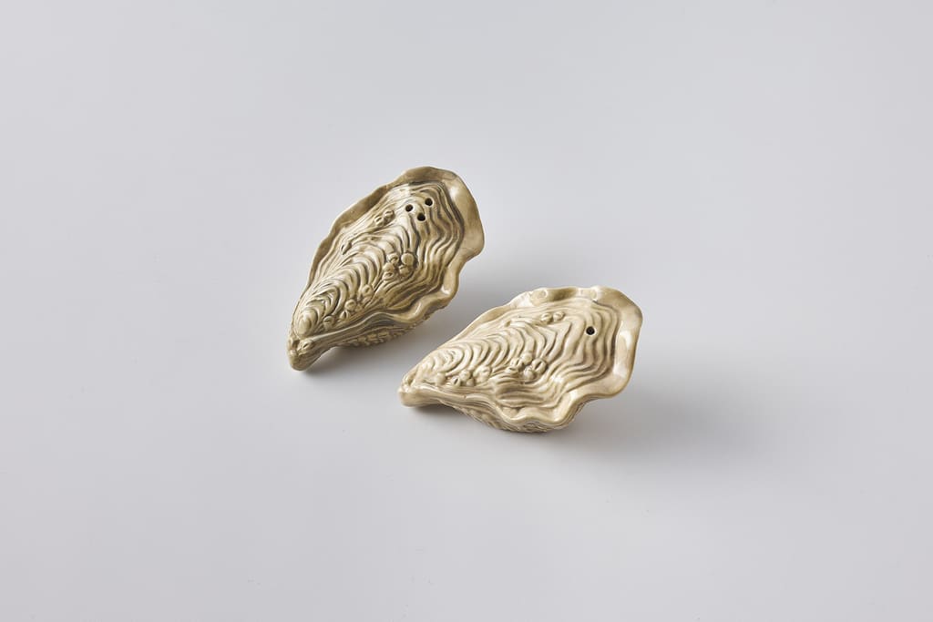 מלח ופלפל Oyster - פיית השולחן