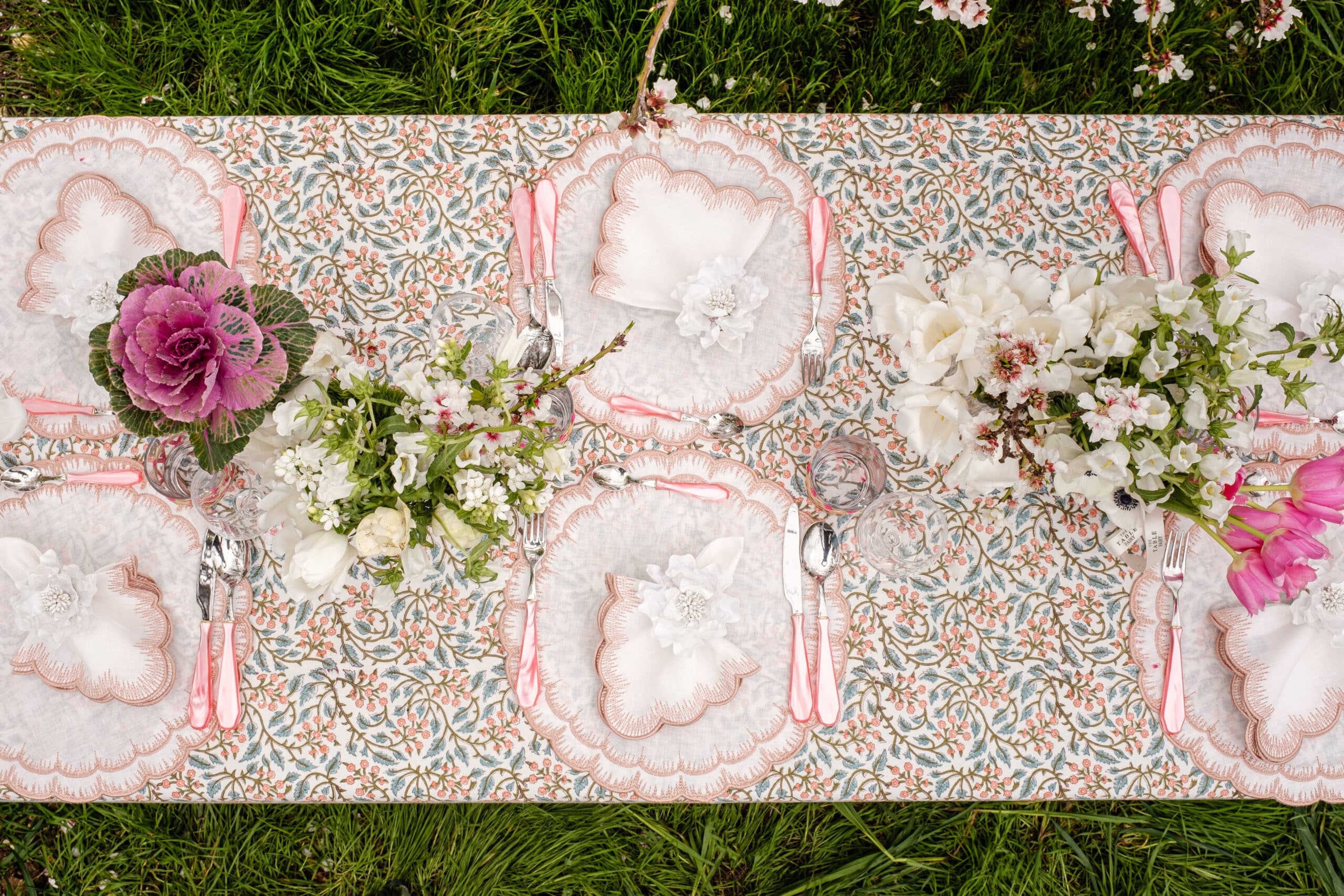 סט מפיות פשתן Scalloped ורוד - פיית השולחן