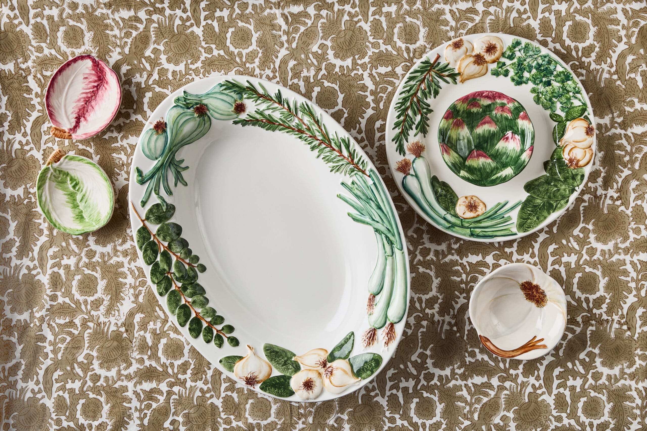 קערה Herb Embossed Oval - פיית השולחן