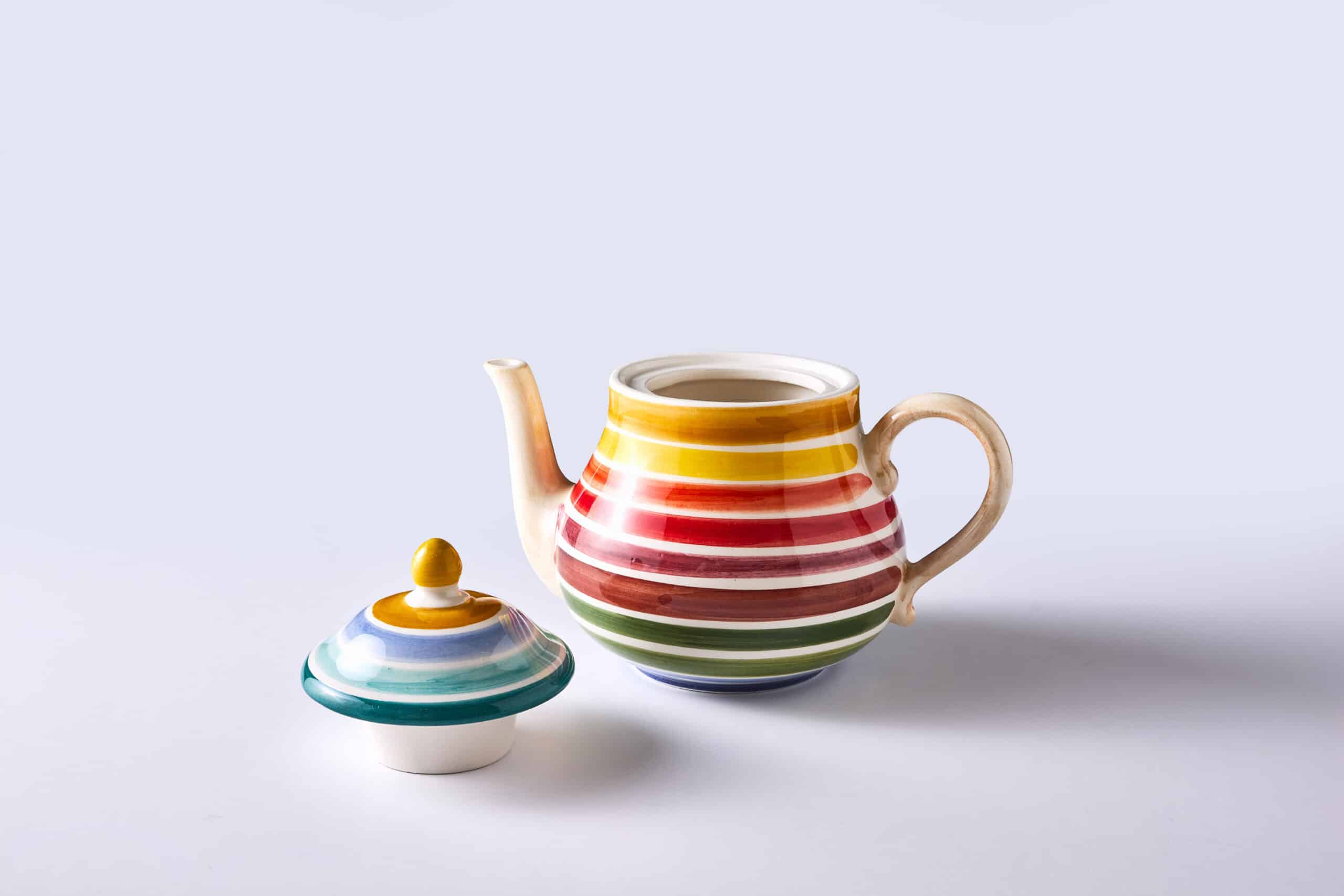 קומקום Stripe - פיית השולחן