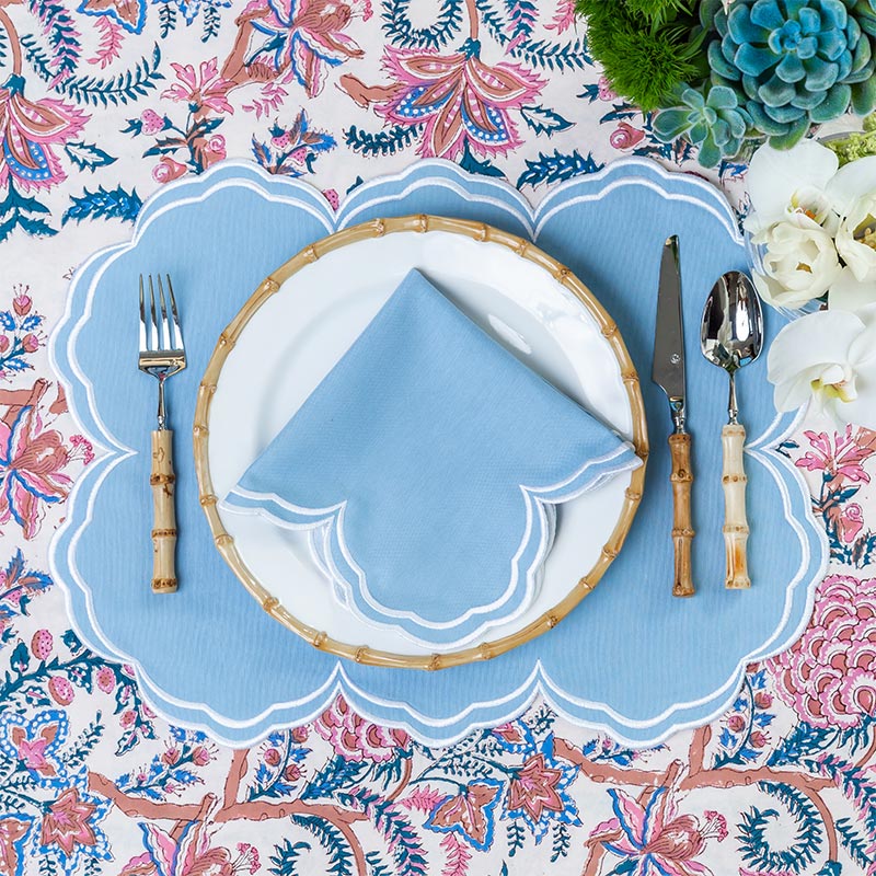 Tory - פיית השולחן