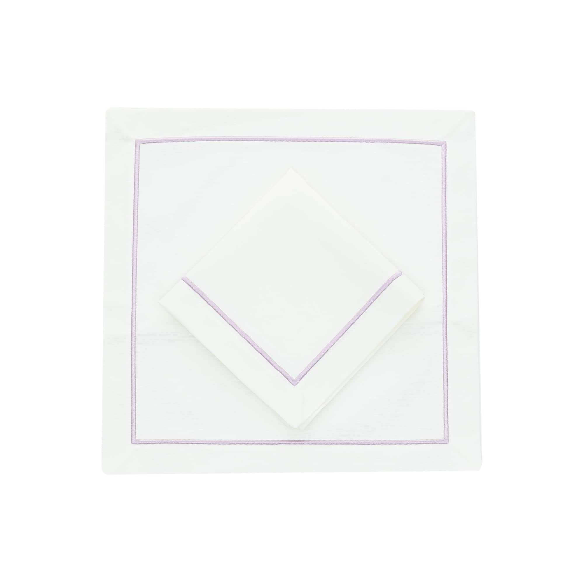 מפית Classic לבן with Purple embroidery | סט 6 - פיית השולחן