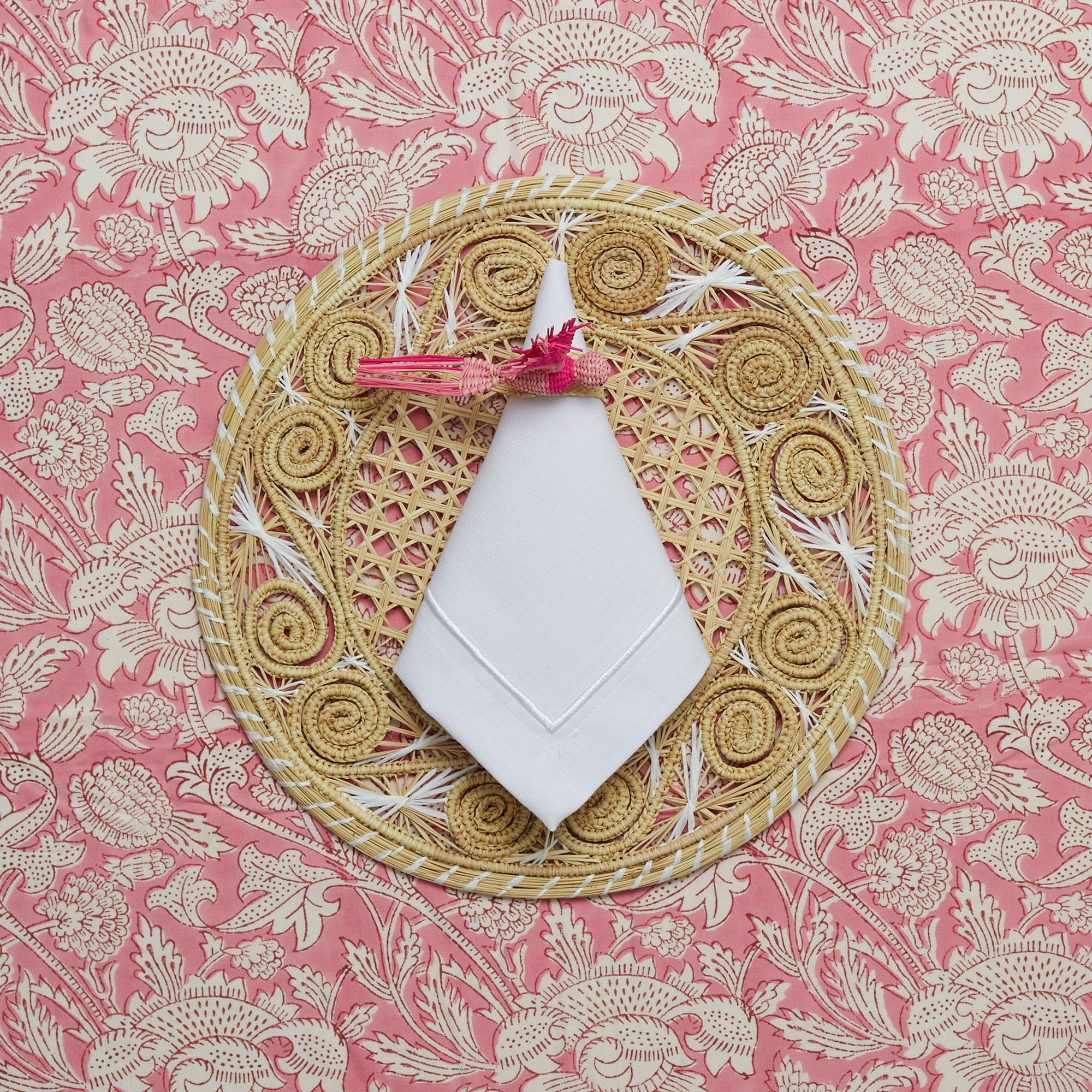 מפית Classic לבן with לבן stripe embroidery | סט 6 - פיית השולחן