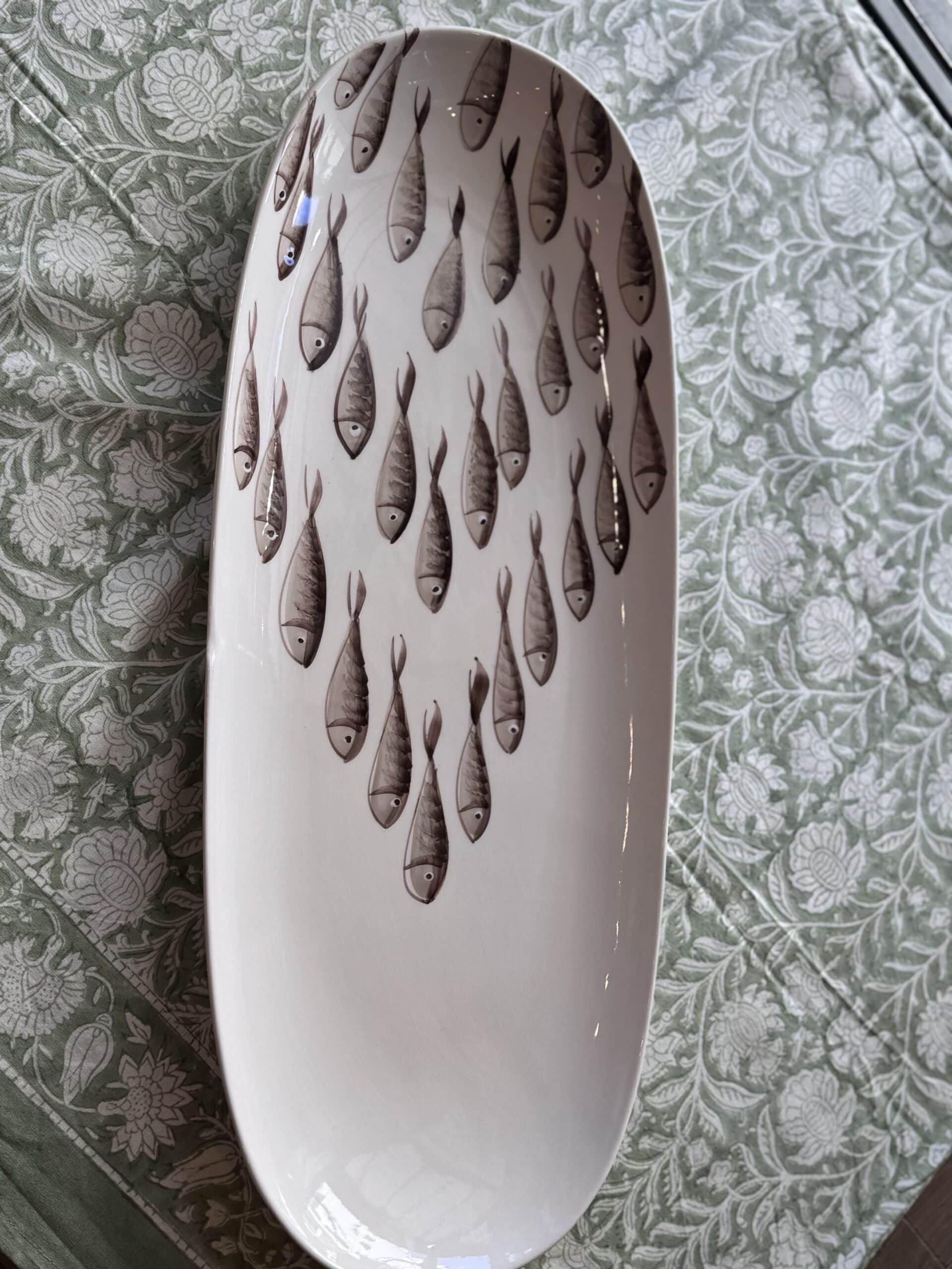 מגש אובלי Pesce חול - פיית השולחן