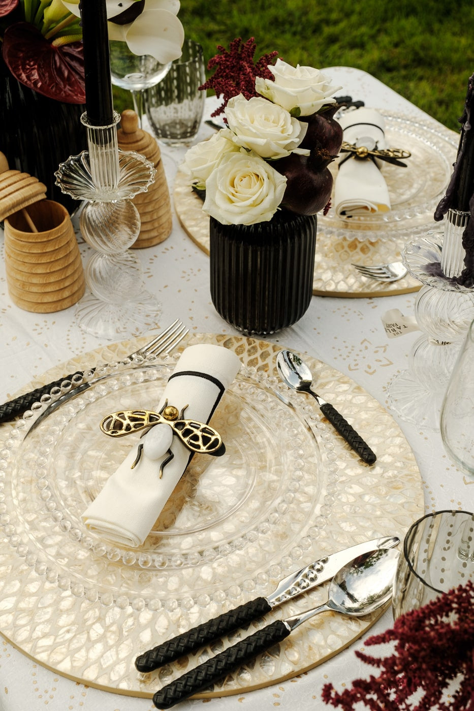 סכו״ם Bottega שחור Woven - 24 Pieces - פיית השולחן