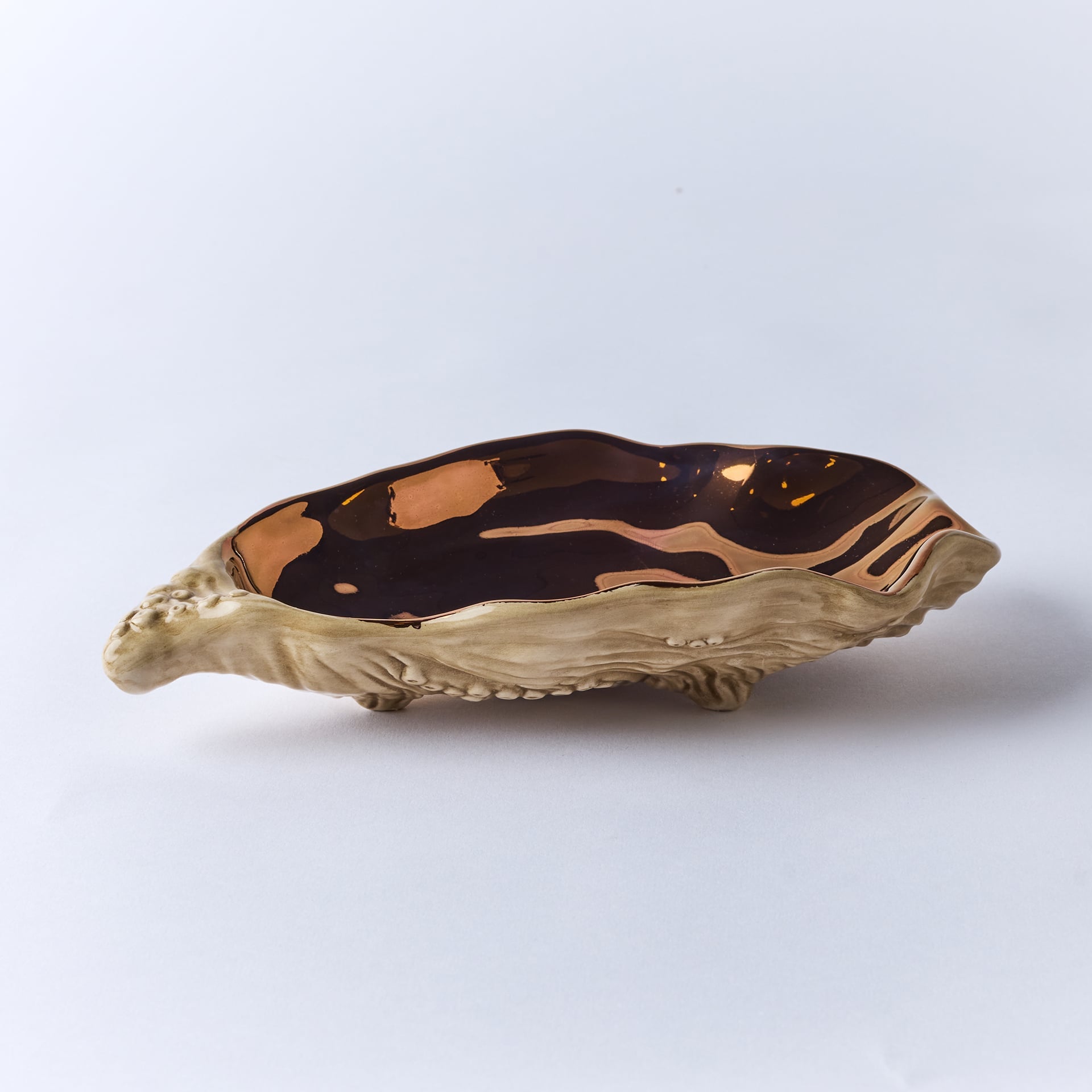 צלחת Small Oyster Serving -Bronze - פיית השולחן