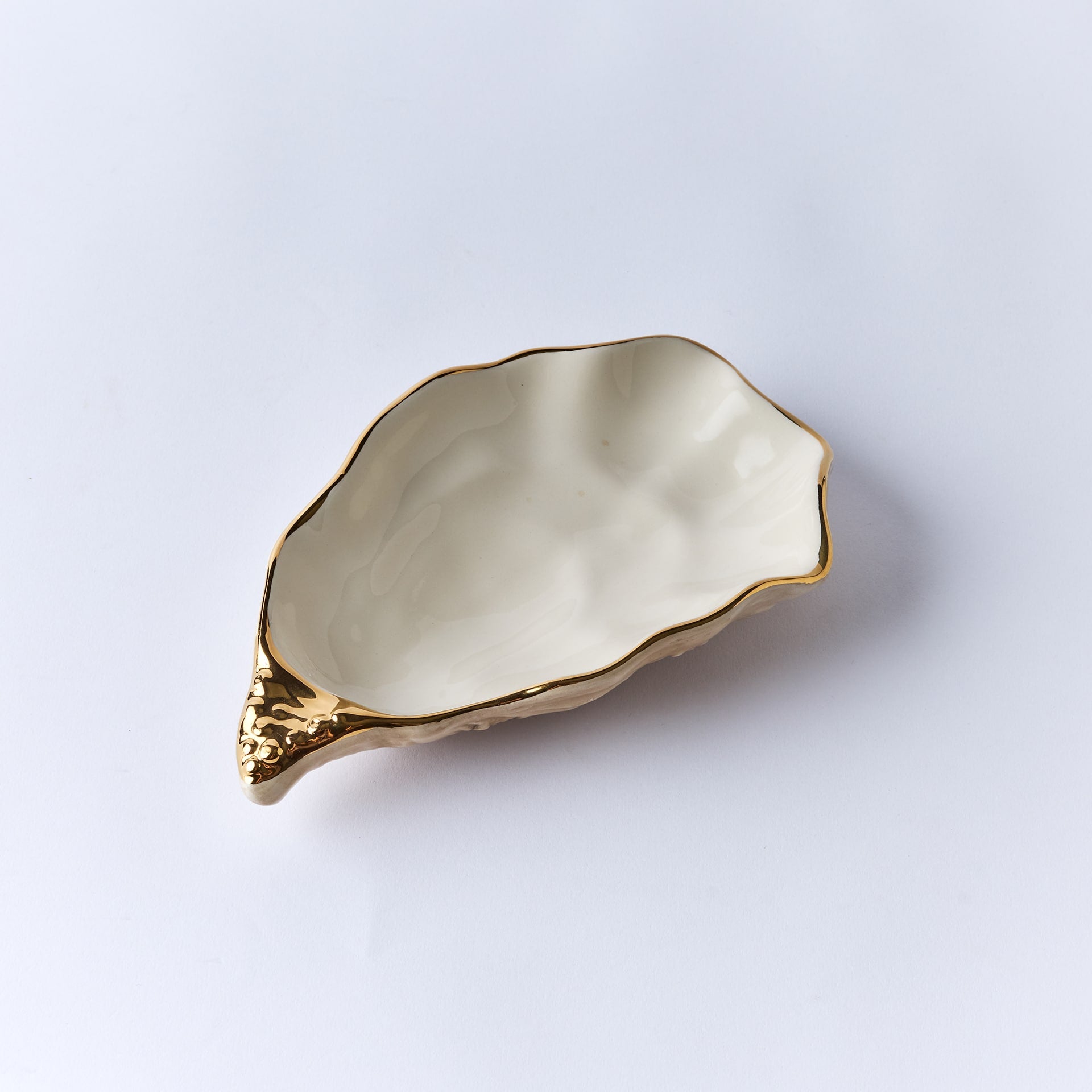 צלחת Small Oyster Serving זהב rim - פיית השולחן