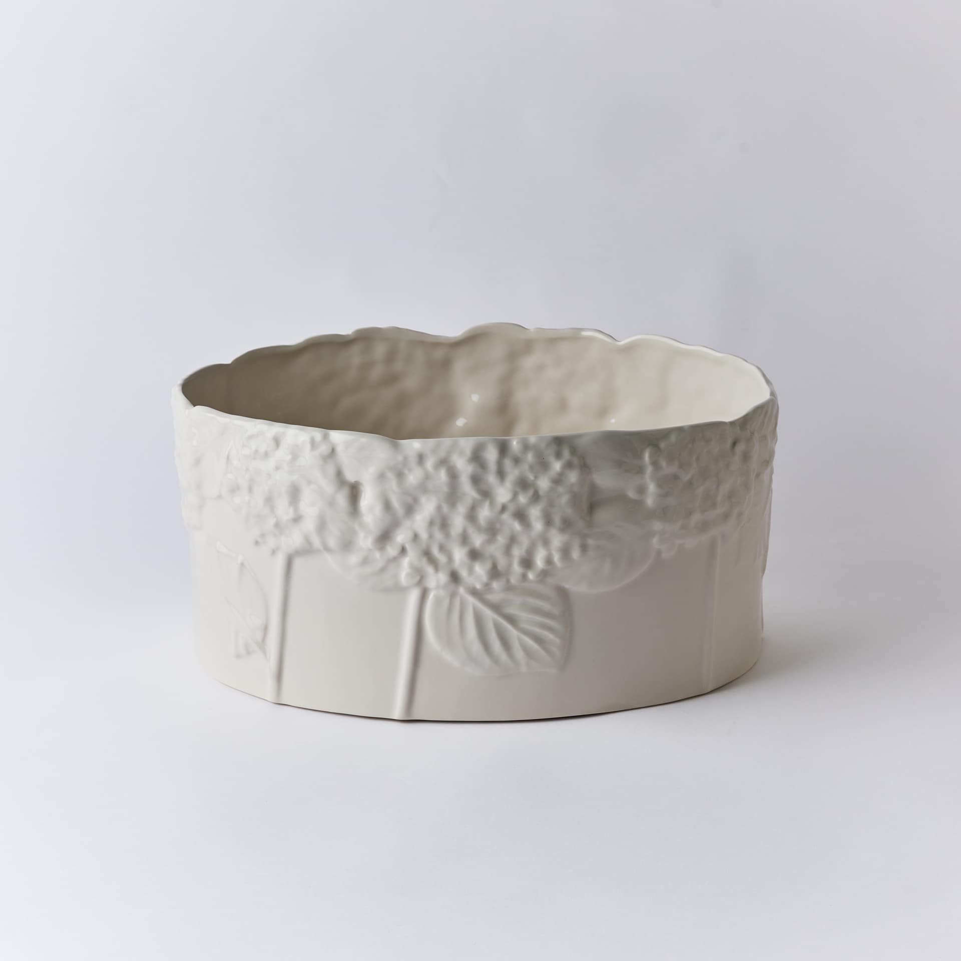 אדנית/קערת הגשה בעיטור הורטנציה - פיית השולחן