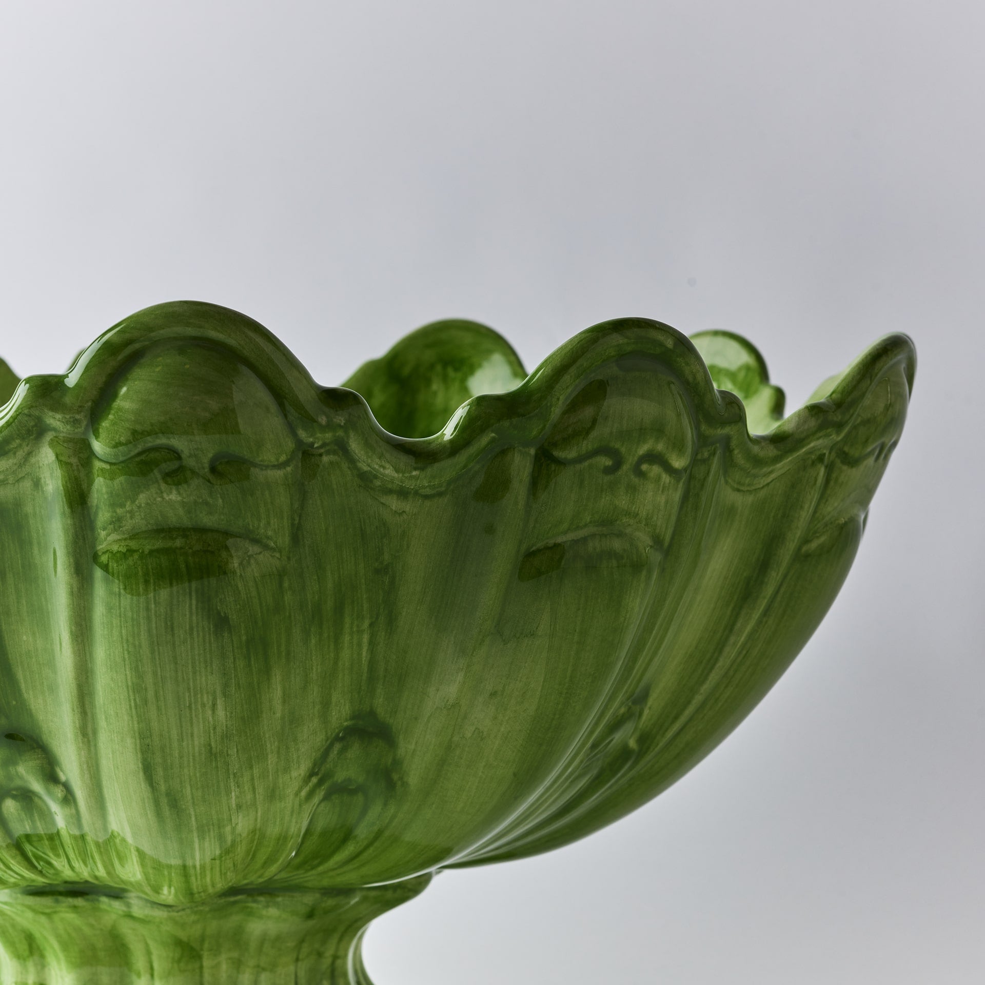 קערת הגשה בינונית Scallop ירוק - פיית השולחן