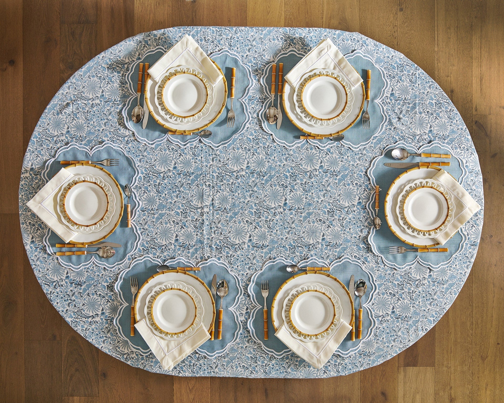 מפת שולחן קרלי