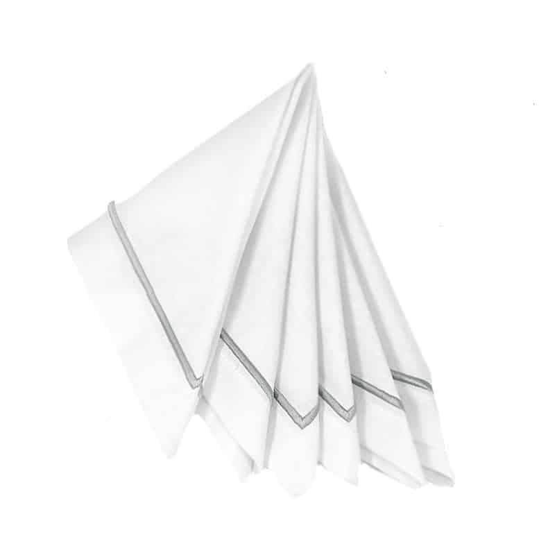 מפית Classic לבן with כסף embroidery | סט 6 - פיית השולחן