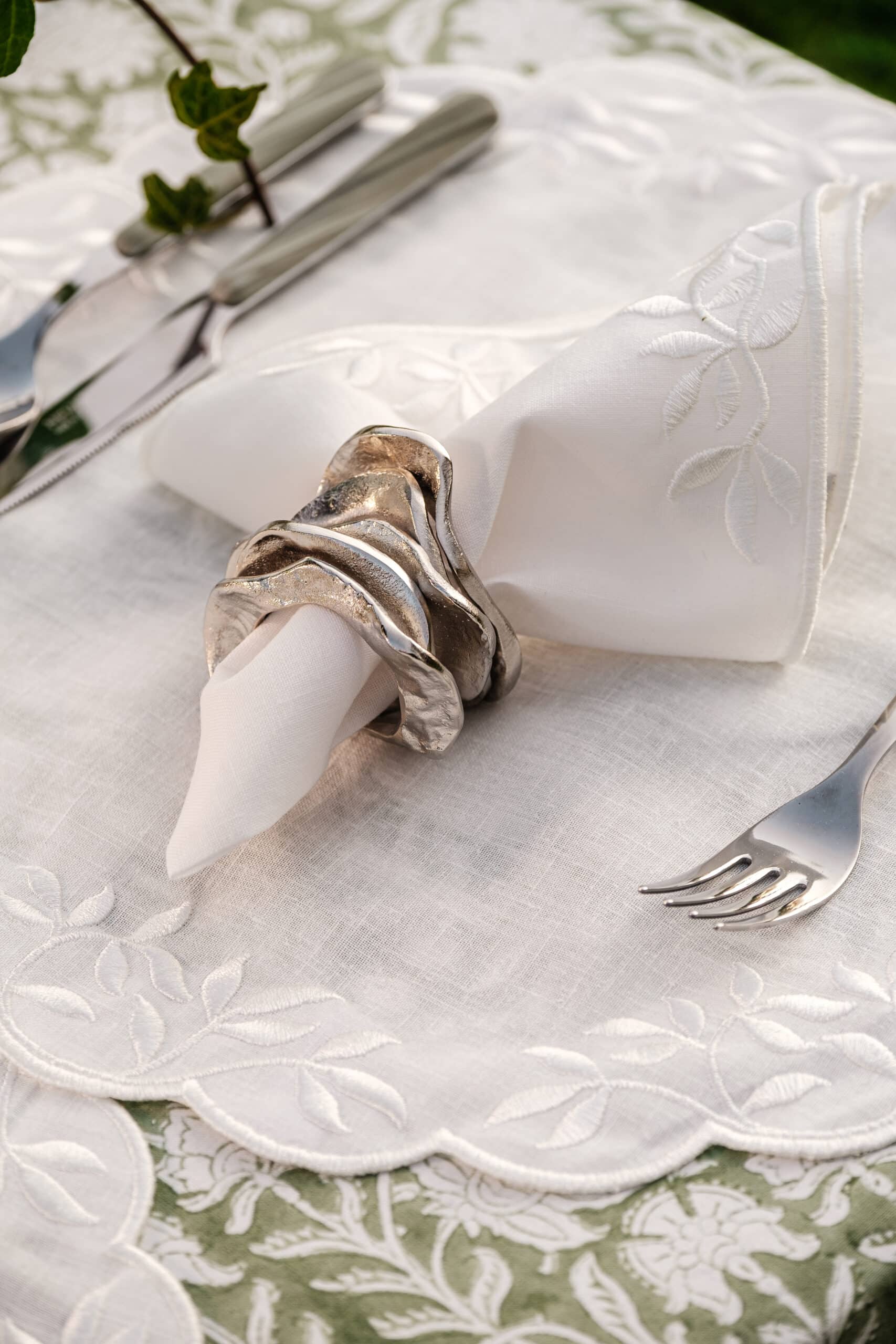 Fluer white linen set - פיית השולחן