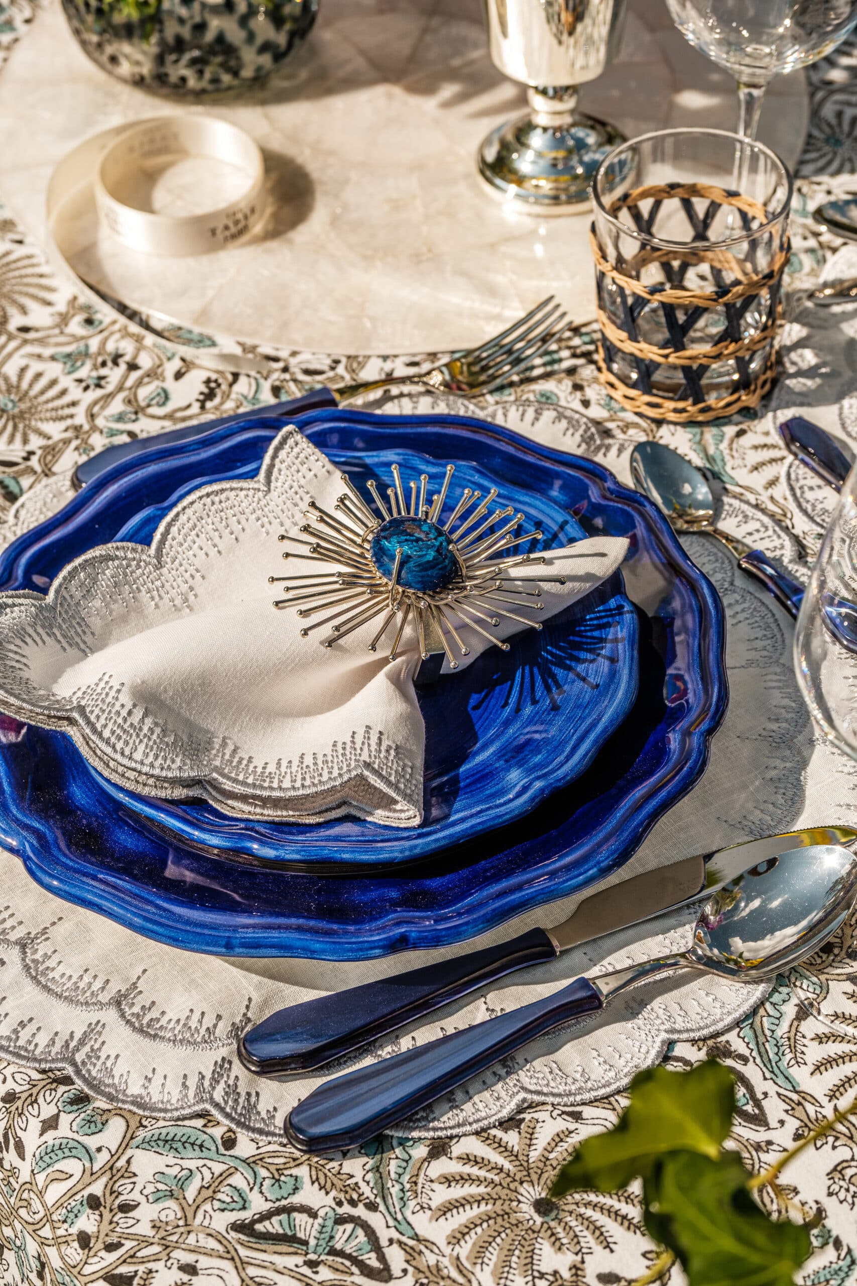 סט סכו״ם כחול Venezia 24 Pc - פיית השולחן