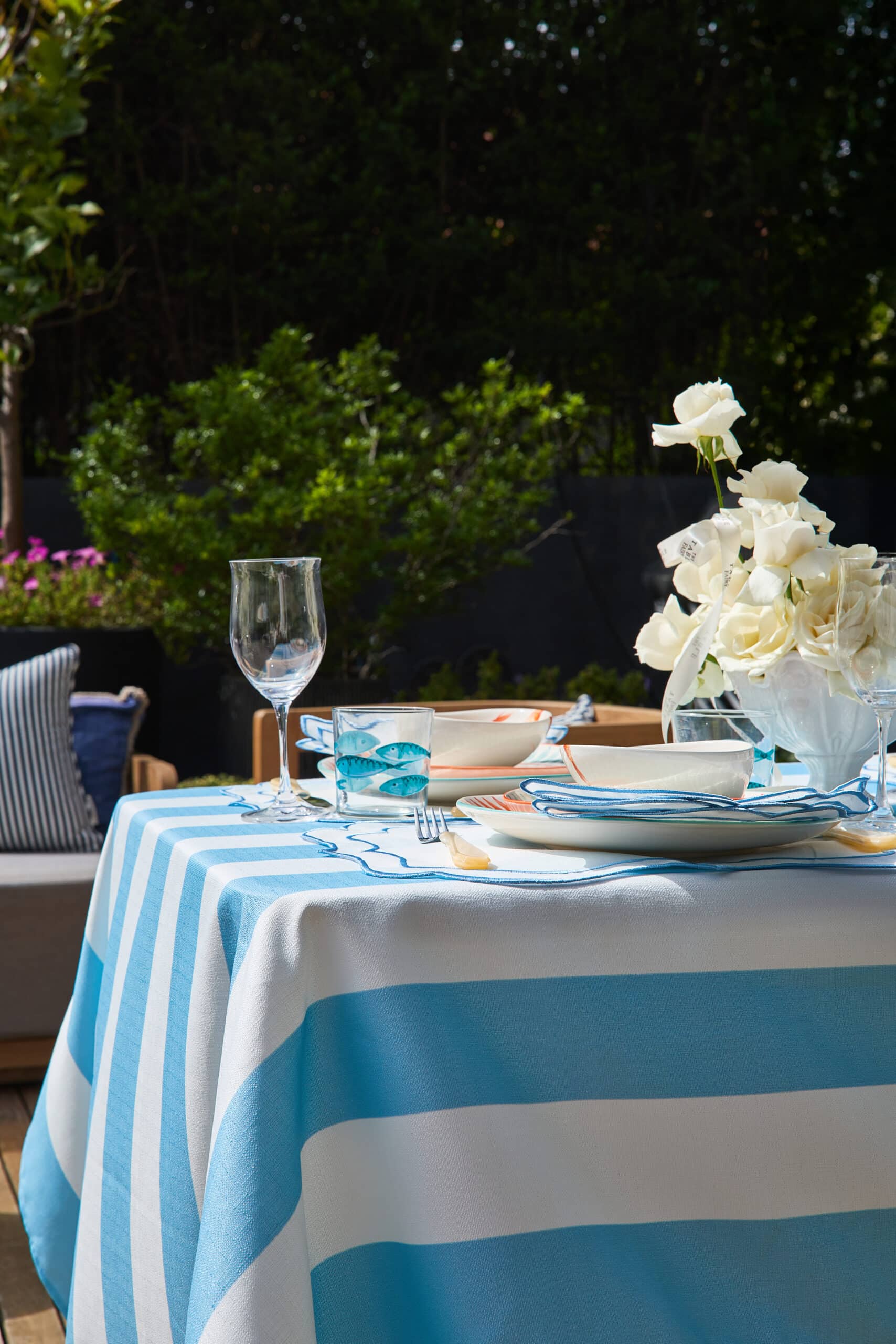 מפת שולחן בהיר כחול Stripe - פיית השולחן